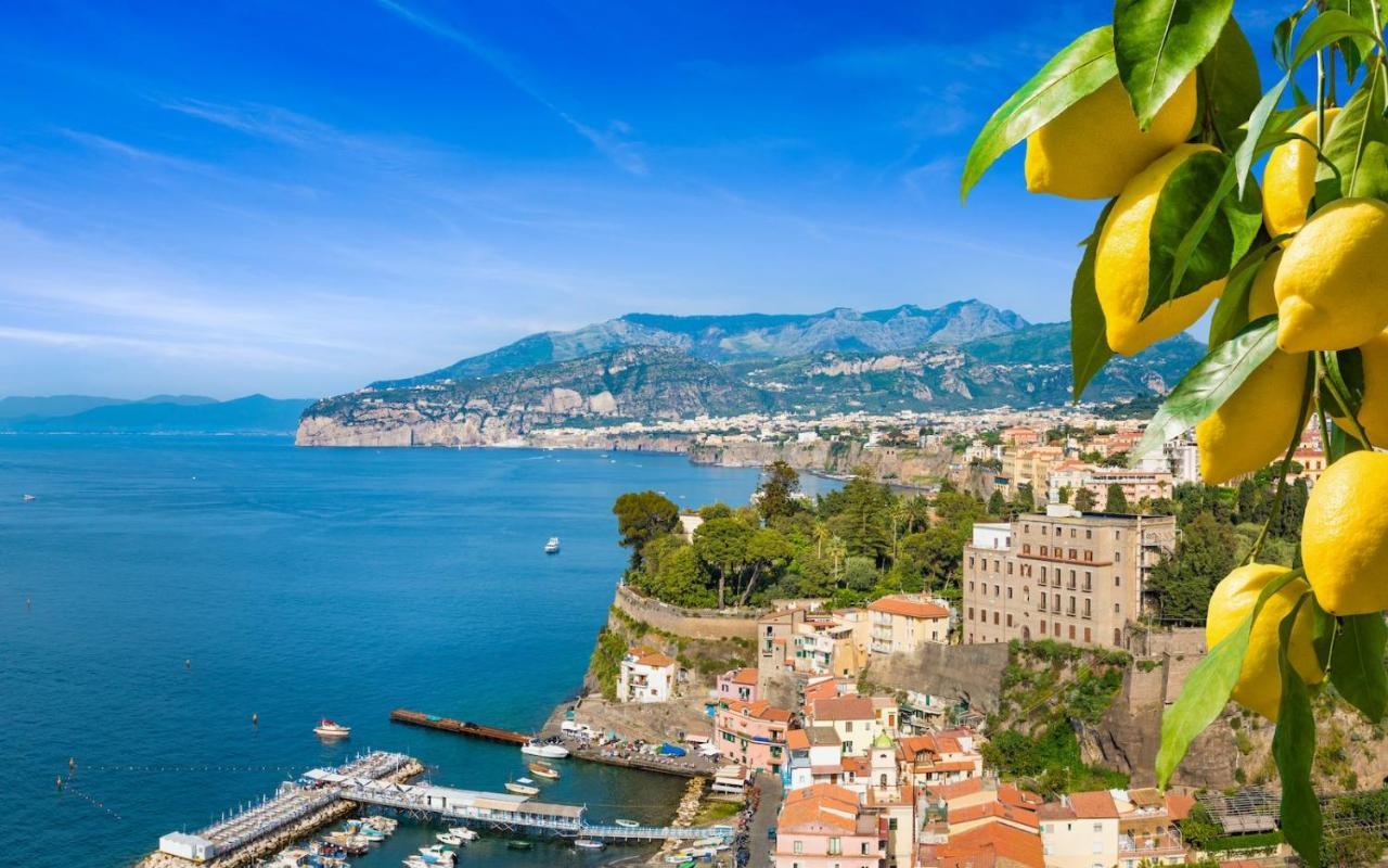 Отель Sun And Sea Vacation Сорренто Экстерьер фото